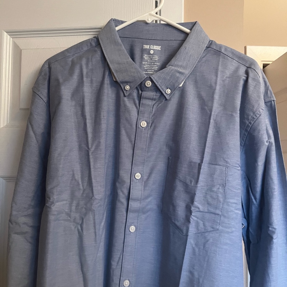 True Classic XXL Men’s Light Blue Button-Down Shirt- never worn